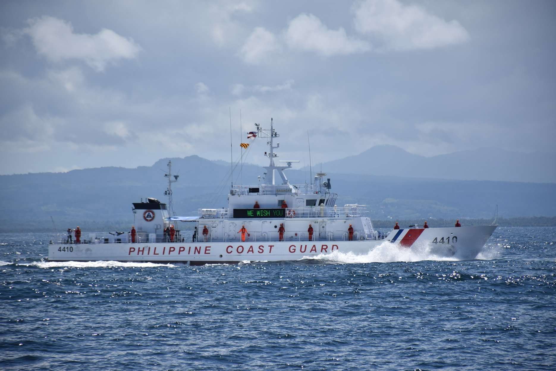 PCG: BRP Cabra successful in driving CCG vessel away