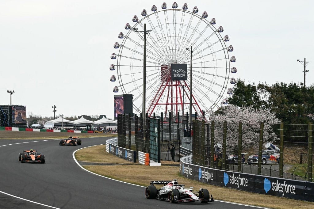 Verstappen wins Japanese GP to close championship gap on Norris
