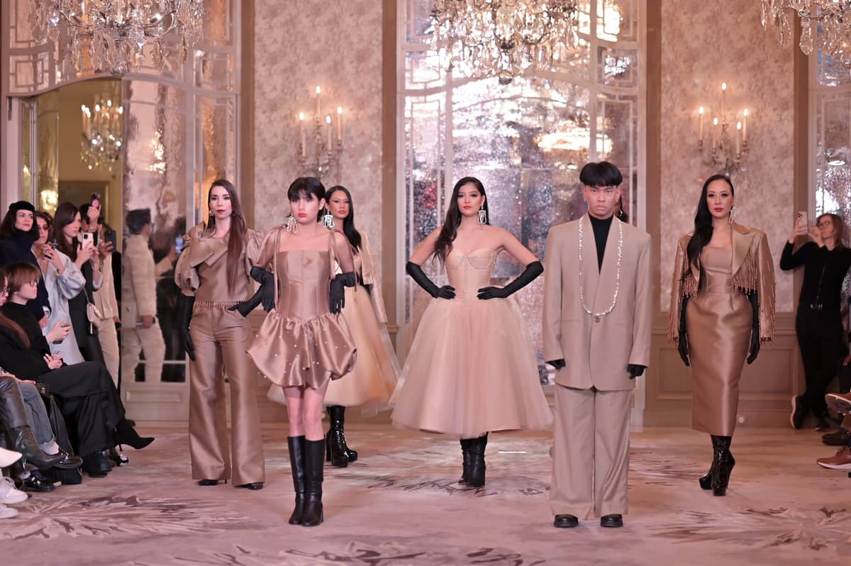 Show at the Hotel Plaza Athènèe in Paris.