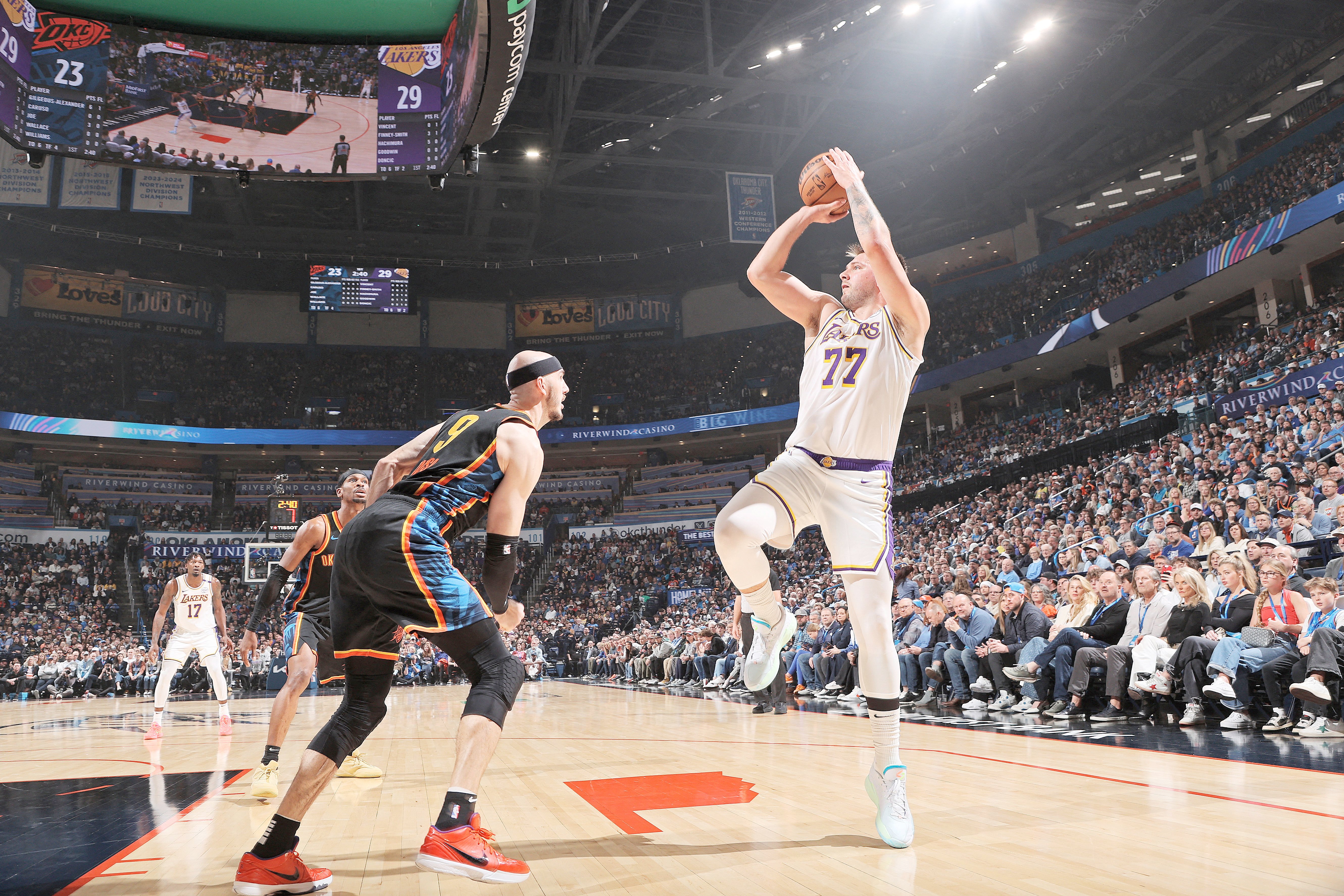 OKLAHOMA BOMBING: Doncic, Lakers display shooting prowess, silence Thunder