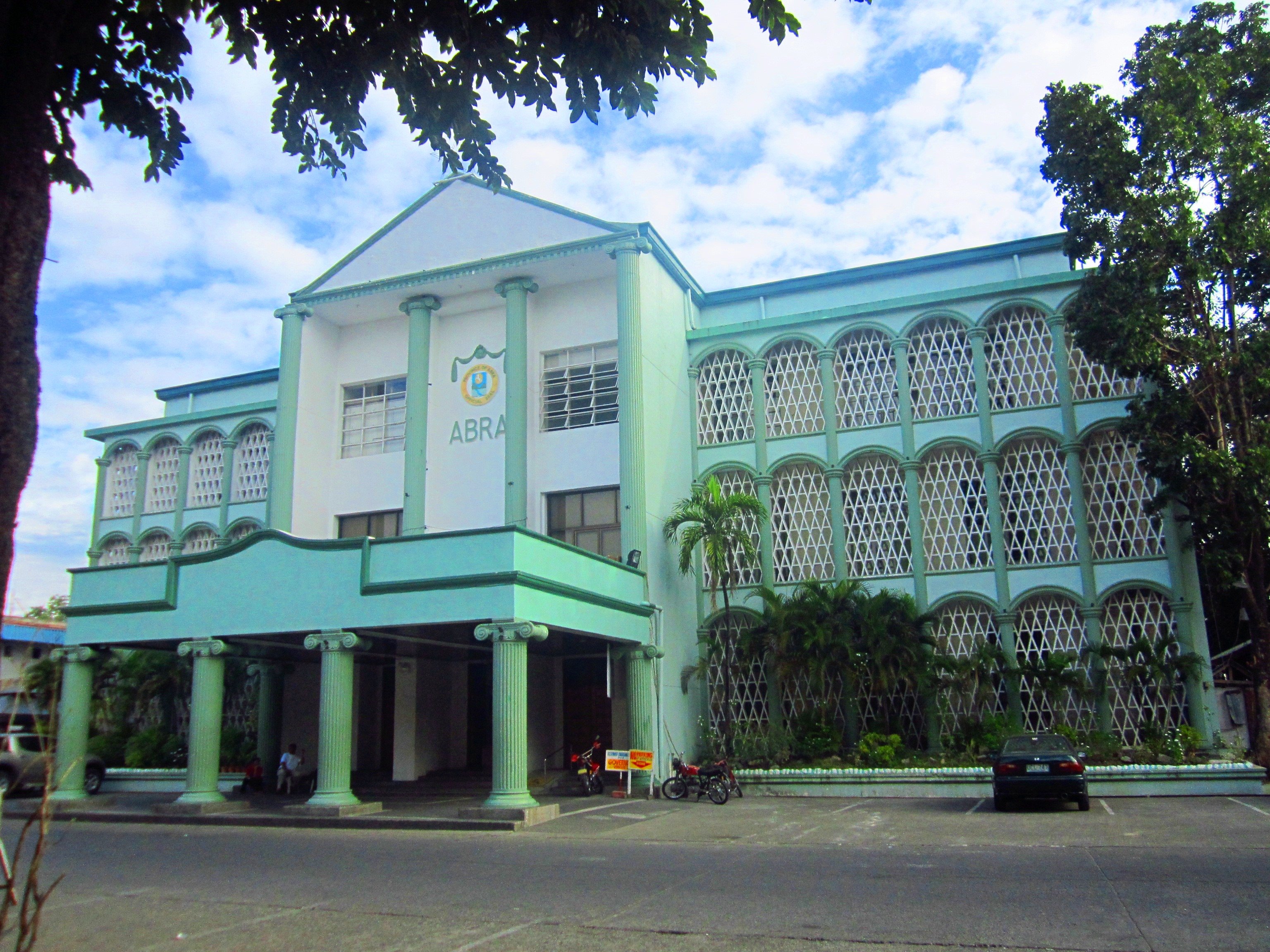 Fire, violence won't stop Bangued elections — Comelec
