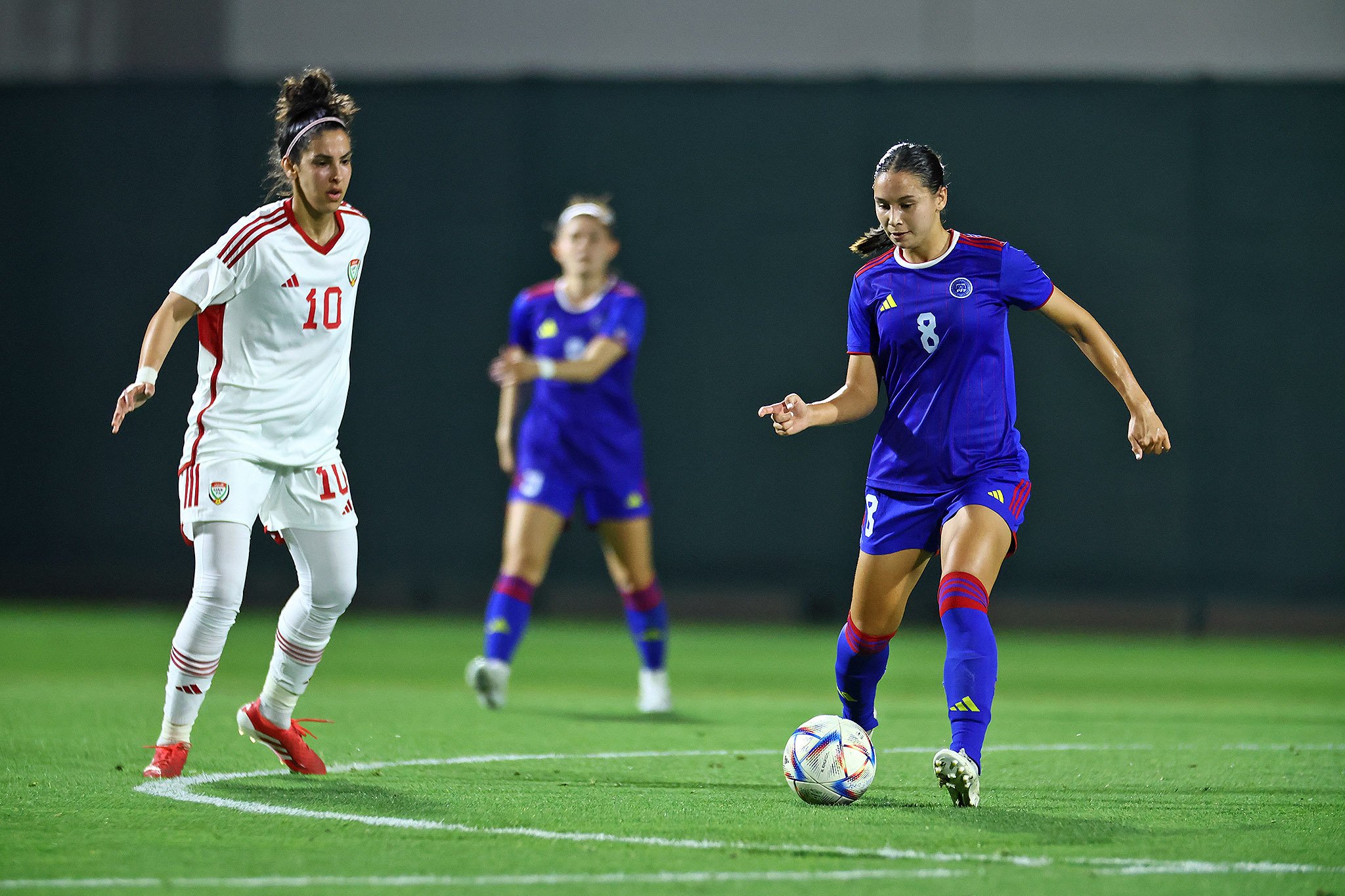 Filipinas whip UAE anew 