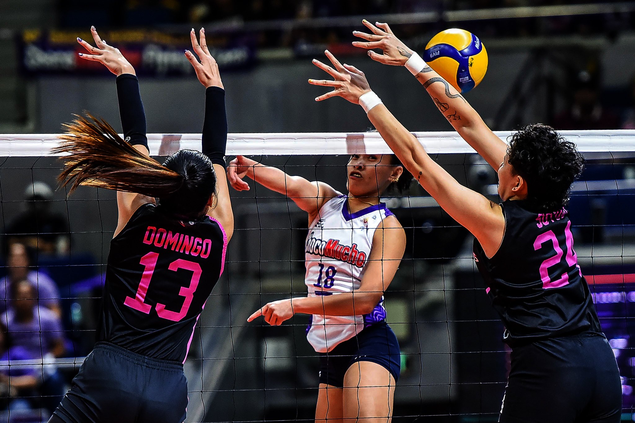 SIZZLING SISI: Rondina lifts Choco Mucho past Akari
