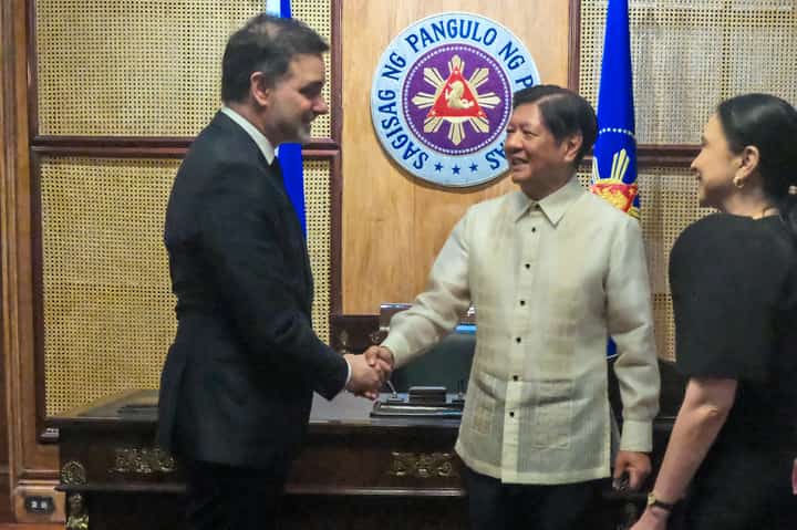 Diplomacy in bloom President Ferdinand Marcos Jr. welcomes Laurent Saint-Martin, France’s Minister for Foreign Trade, International Financing during a courtesy call at Malacañang Palace on Thursday.
