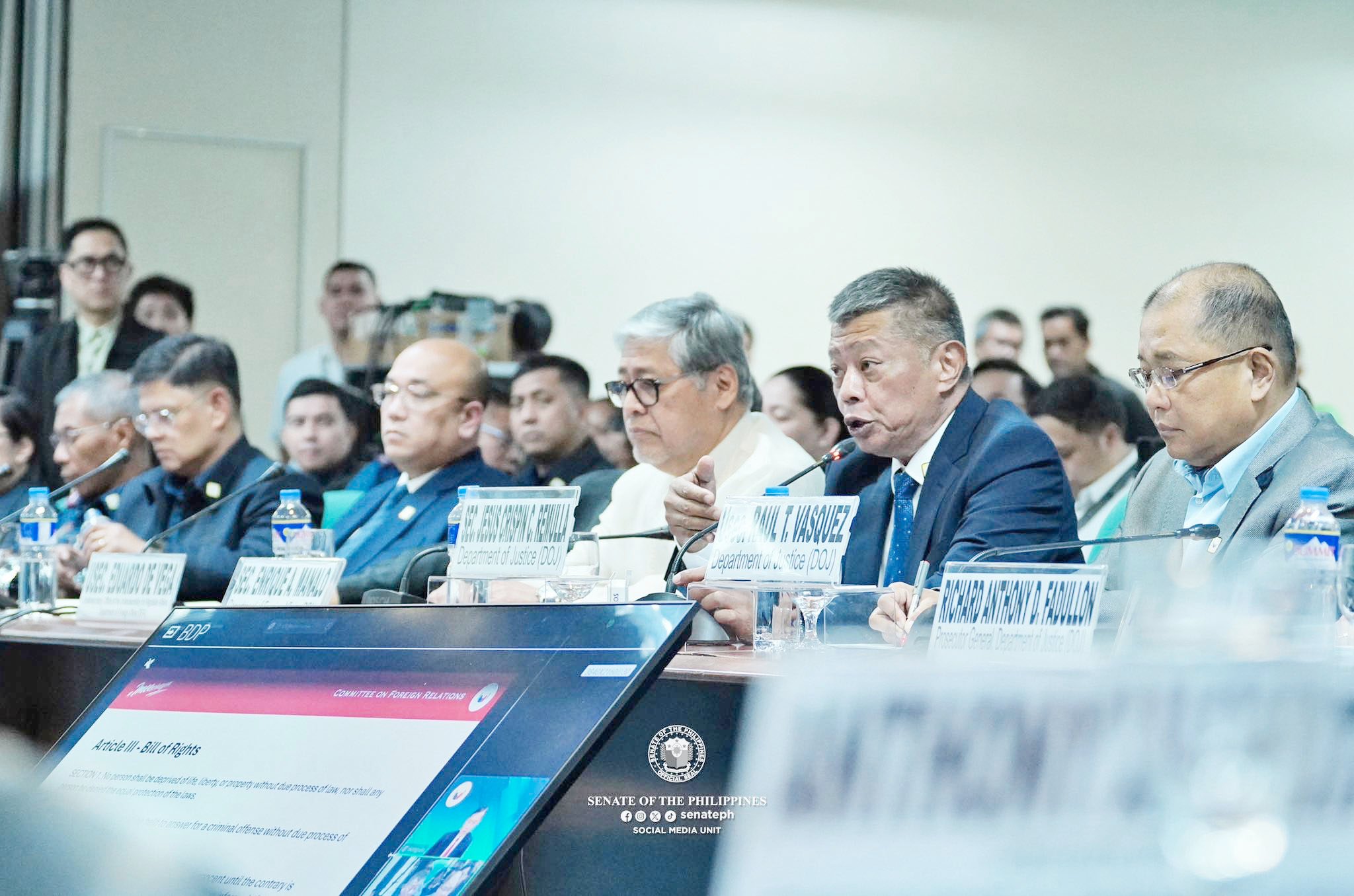 Chiz slams Imee: Stop using Senate for political gain