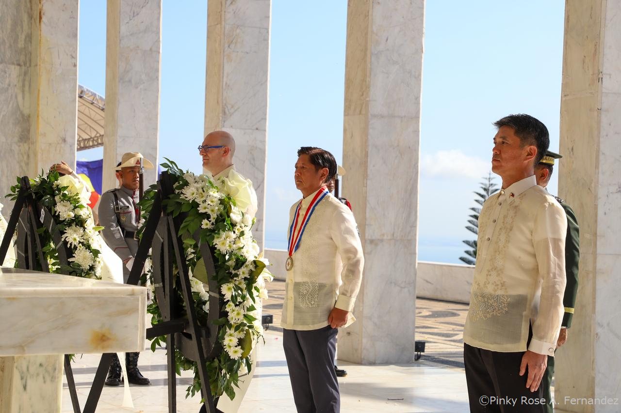 Japan envoy honors Filipino veterans at Araw ng Kagitingan ceremony