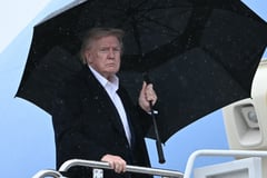 Trump defends tariffs as investors dump U.S. bonds