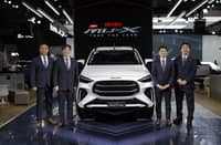 SHOWN are: (from left) Isuzu Philippines Corporation sales division head Robert Carlos, IPC president Mikio Tsukui, IPC executive vice president Yasuhiko Oyama and IPC vice president for Sales Toshihiko Kojima.