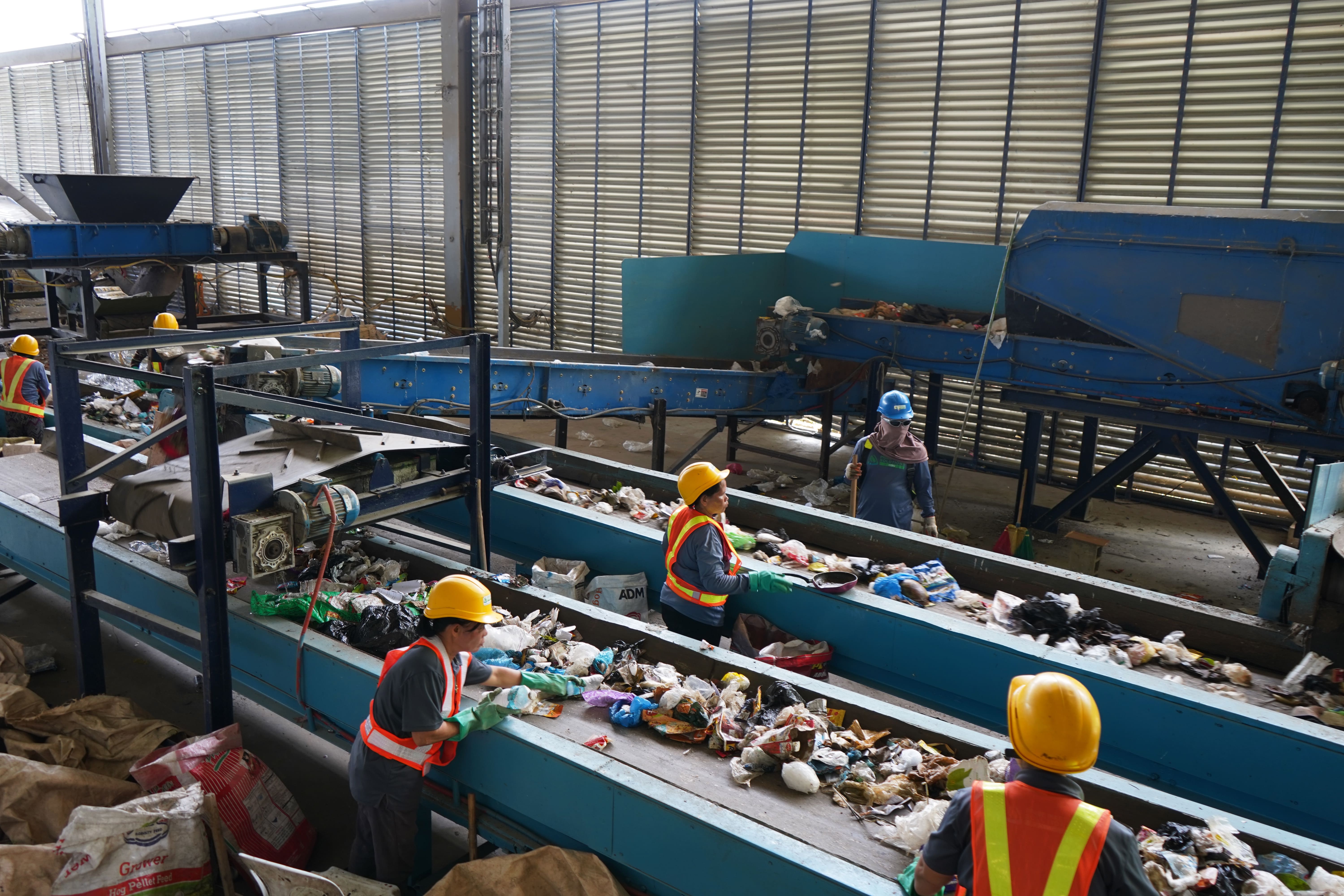 Prime Infra, RiverRecycle address plastic pollution in Cebu City river