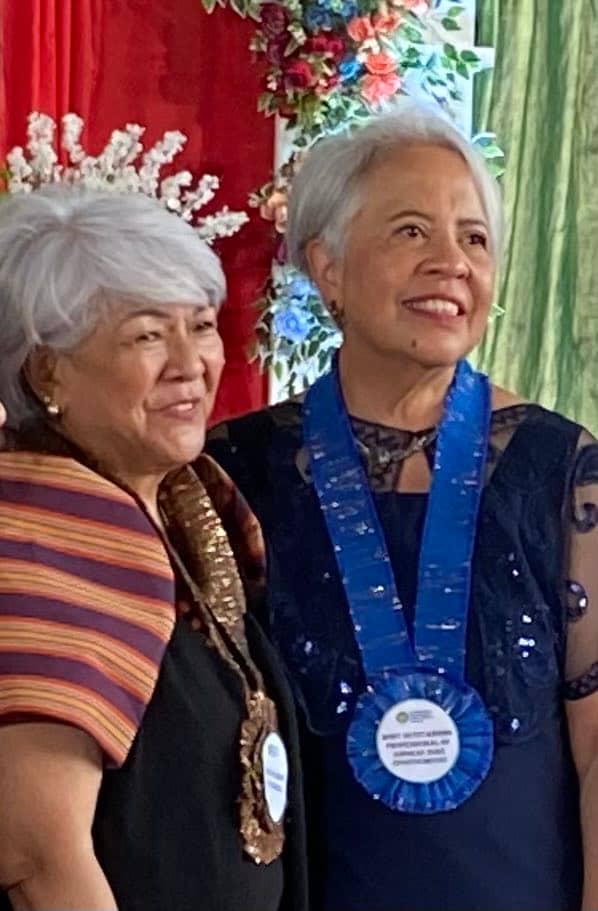 Ilocos Norte Vice Governor Cecilia Araneta-Marcos (left) with Patricia de Peralta Quiason during the program.