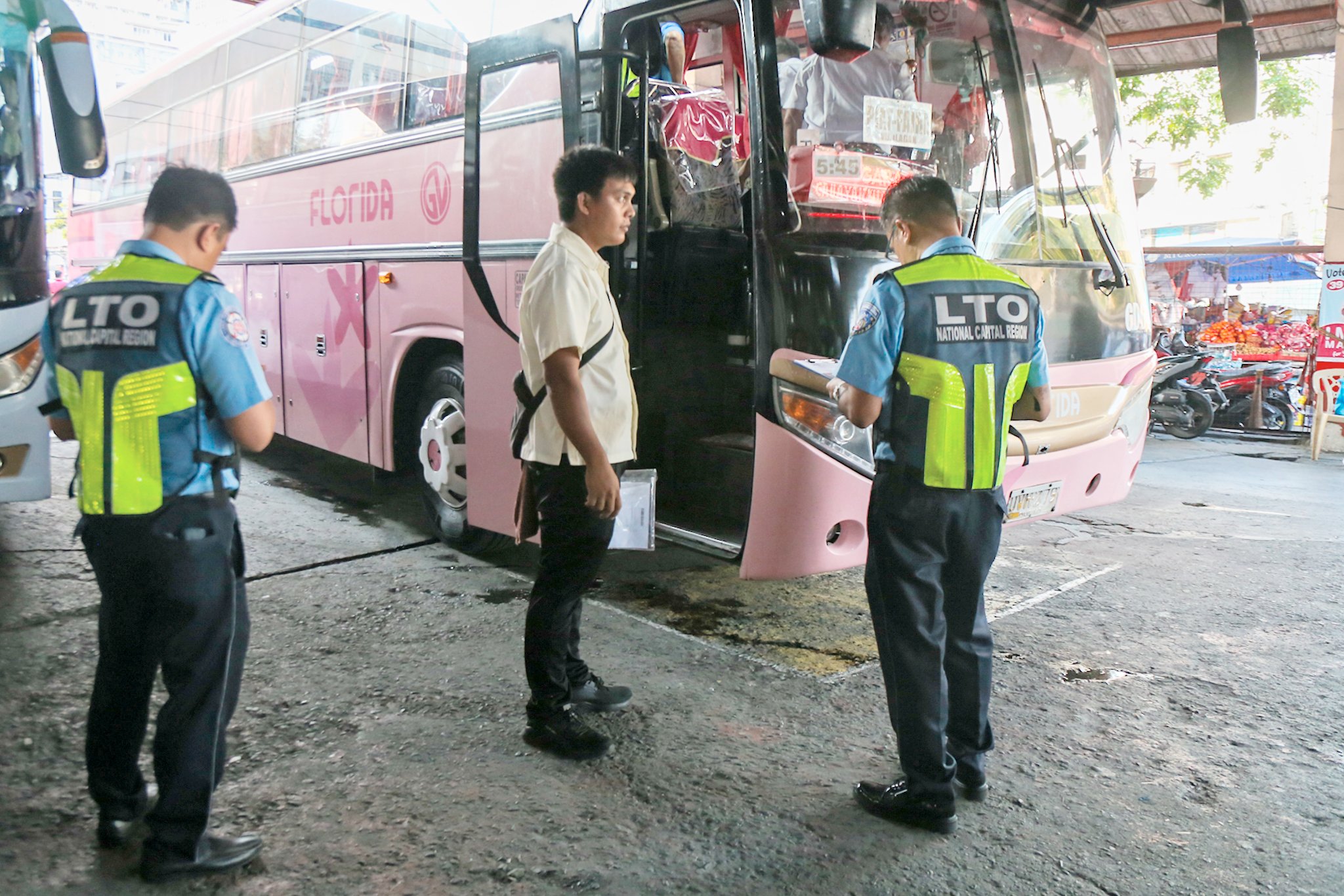 LTFRB, LTO crack down on reckless drivers, colorums