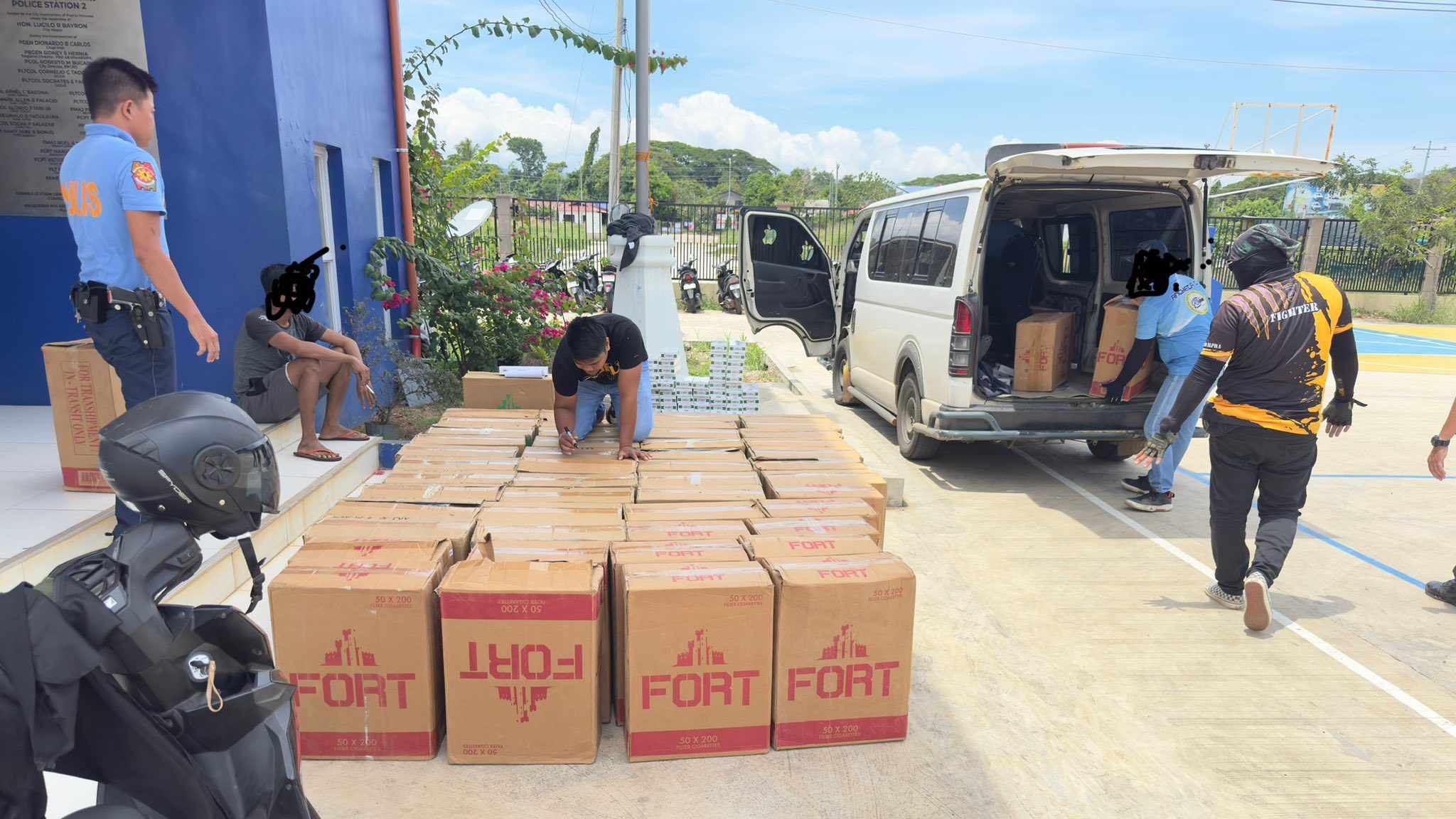 P944K smuggled cigarettes seized in Puerto Princesa