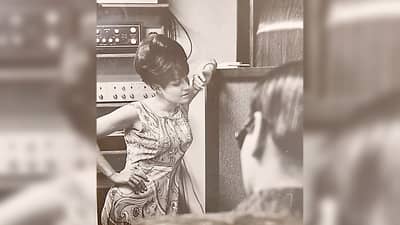 A YOUNG Pilita Corrales.