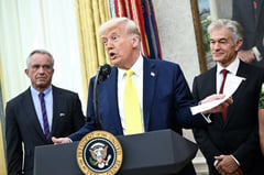 Trump mulls ditching Ukraine talks