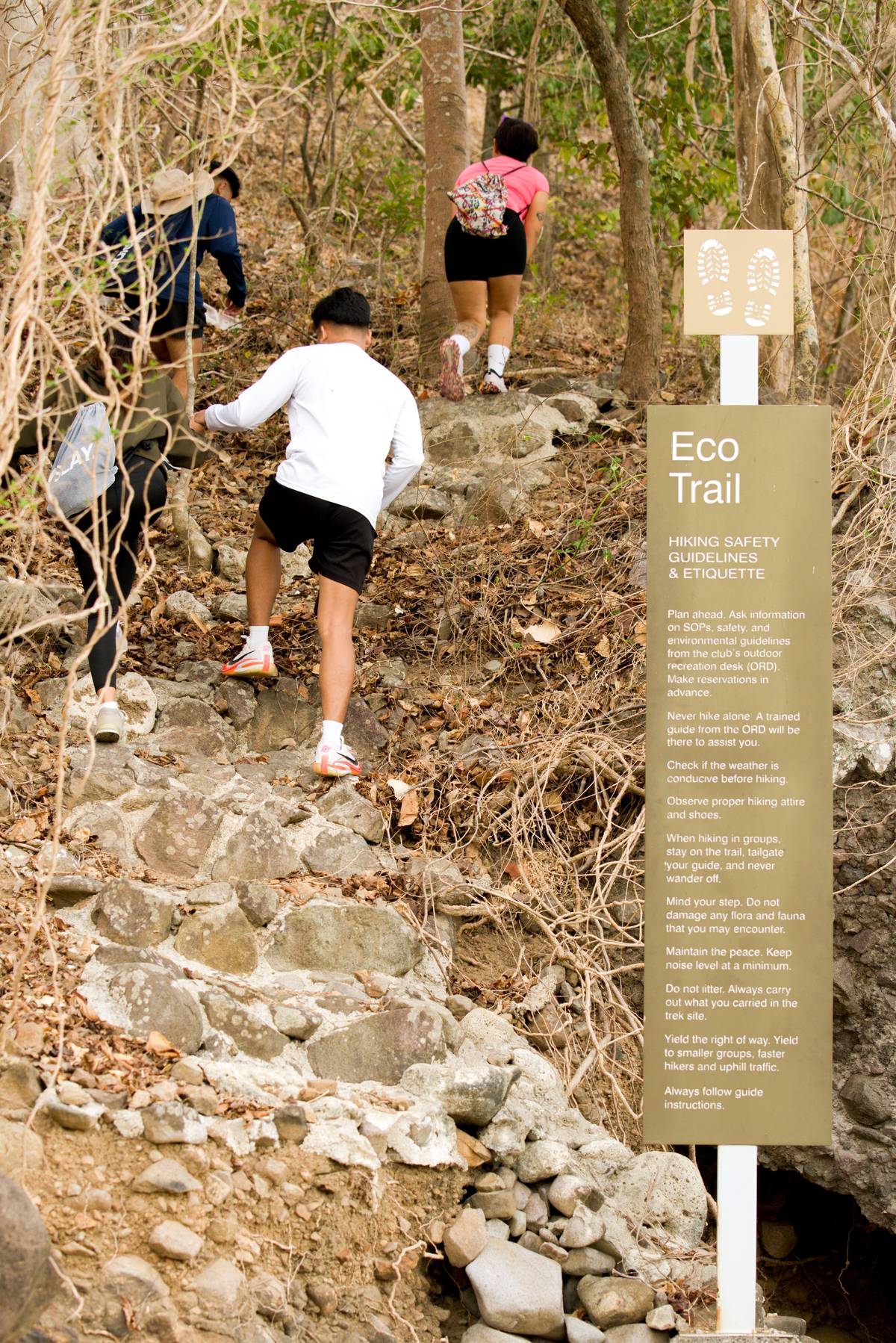 ECO trail at Pico de Loro.