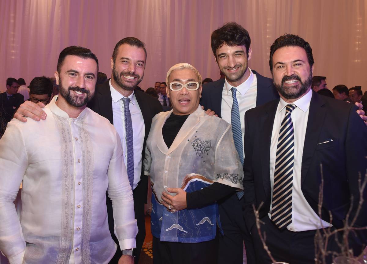 Daniel Obrado, Sebastian Fernandez, Fabricio Sordoni, Jojie, and Antonio Ressano.