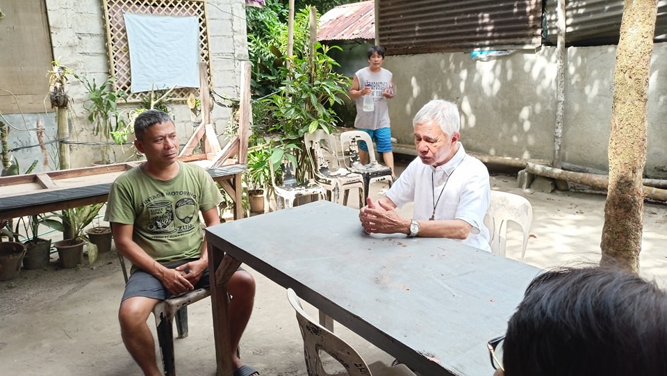 Bacolod diocese mourns car crash victims