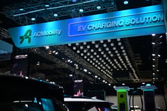 ACMobility powers on