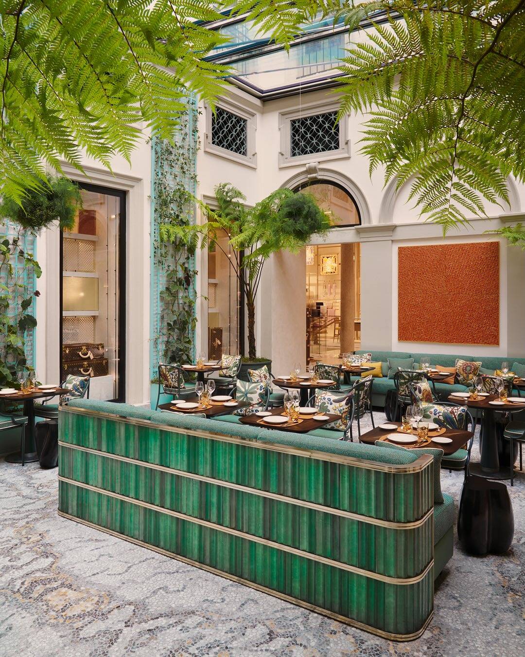 Da Vittorio Café Louis Vuitton in Milan, Italy