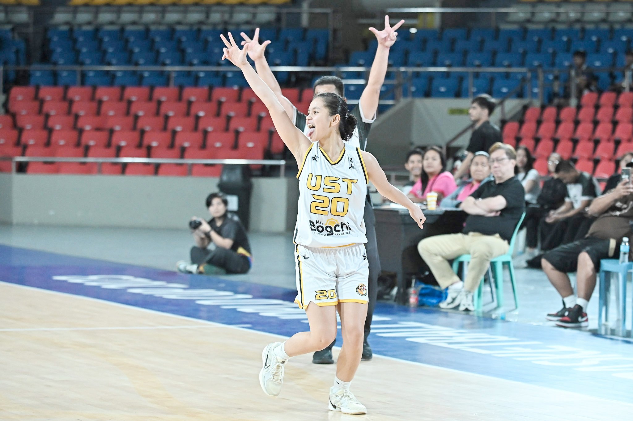 UST edges Aguilas, forces sudden death 