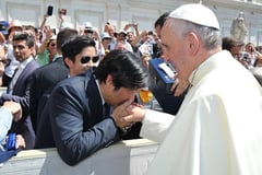 Marcos declares National Mourning for Pope Francis