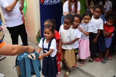 Vantage Energy, Mekeni, OMF hold school drive in Porac