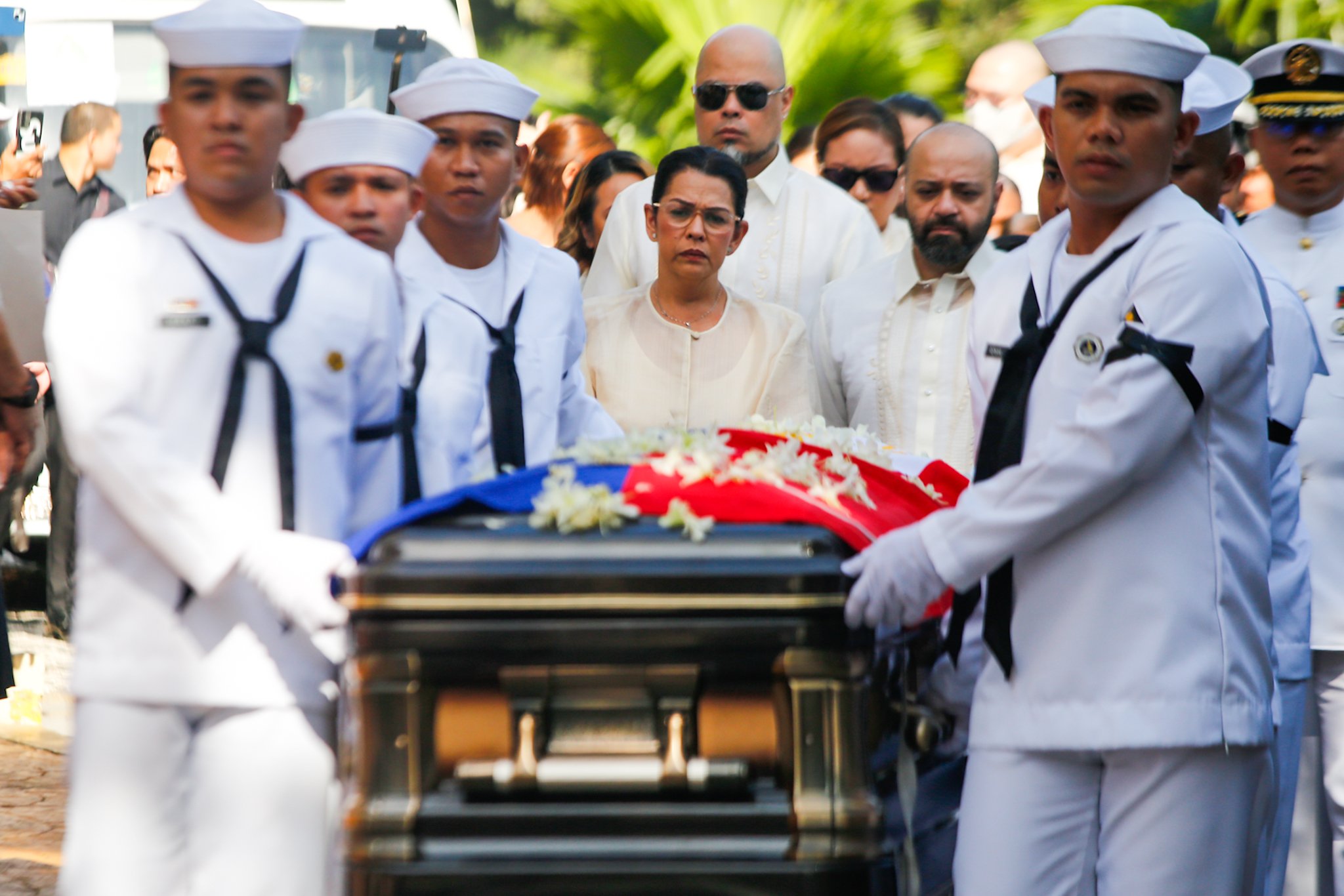 Ate Guy honored with state funeral