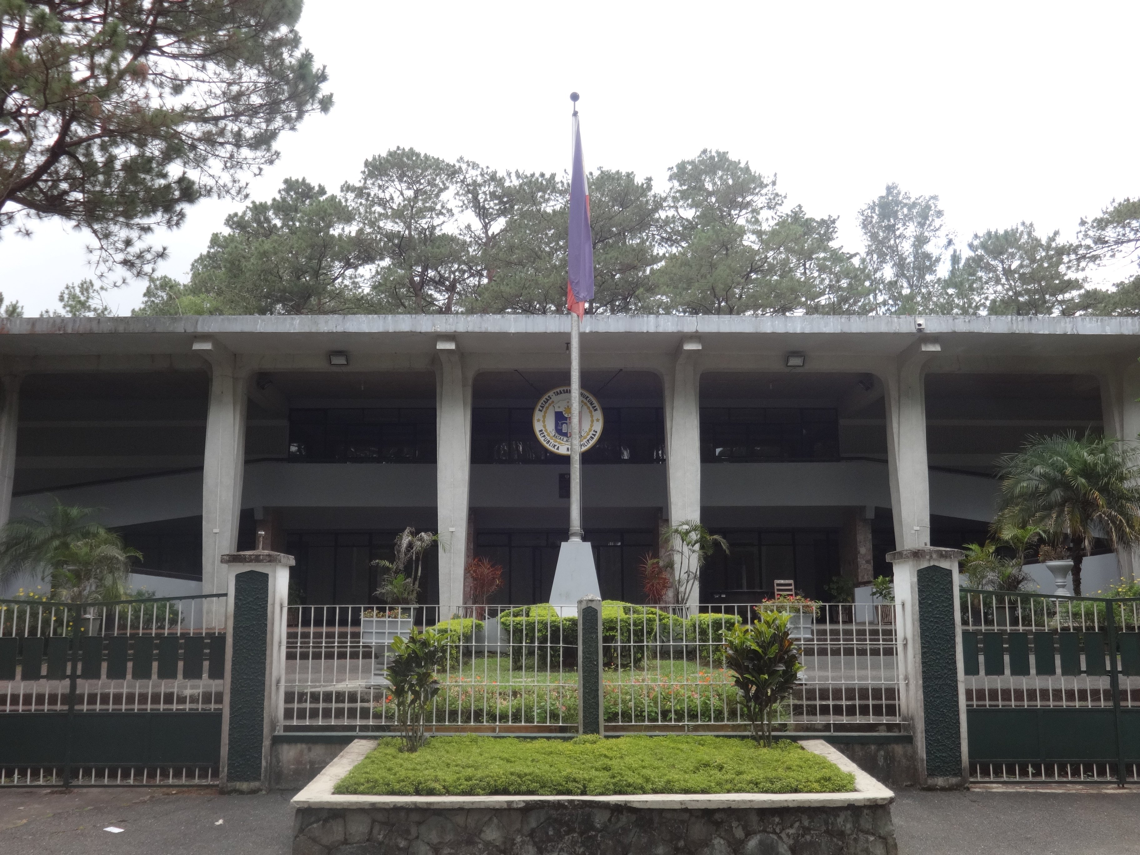 SC urges public to verify court documents amid fraud concerns