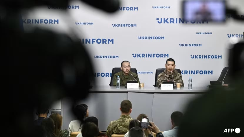 Ukraine calls in Chinese envoy, protests aid to Russia