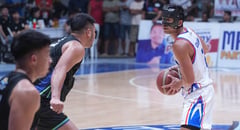 Knights hang tough, pip Golden Coolers