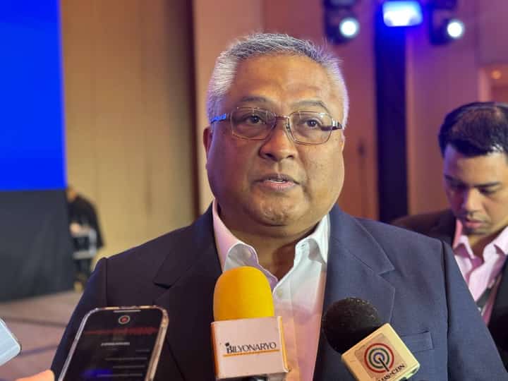 Globe president and CEO Carl Raymond Cruz said IPO preparations remain on track but the telco-based conglomerate wanted to make sure that all hands are on deck to ensure a successful IPO for GCash.