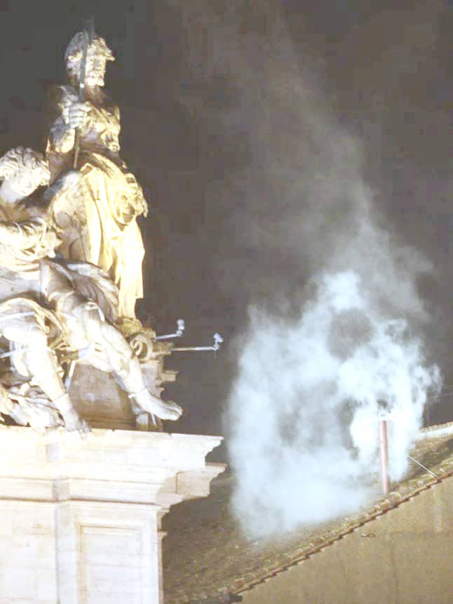 The use of a white smoke to signal a new pope was first recorded in 1914.