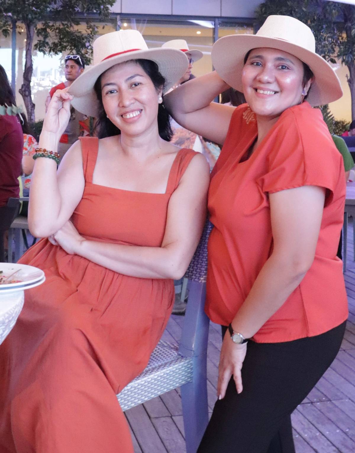 Worwag Pharma's Jocelyn Velasco and Syngenta's Ellen Perez