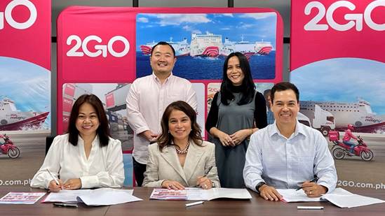 (Standing left to right) Francis Chua, 2GO Travel Business Unit Head; Ethel Concepcion, 2GO Corporate Marketing  and Communications Head; (sitting left to right: Blessie Cruz, 2GO Retail Vice President & Business Unit Head; Mary Ann Ibuna-Pastrana, Executive Vice President, Archipelago Philippine Ferries Corporation and Will Howell, 2GO Group Chief Operating Officer and Chief Finance Officer during the signing of their historic collaboration on Wedneasday in Manila.