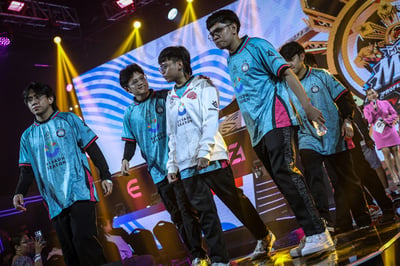 Twisted Minds plays Leomord, scores crucial sweep over AP Bren