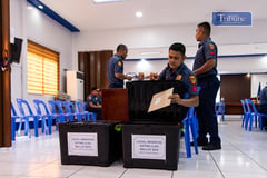 Bataan police personnel cast absentee votes
