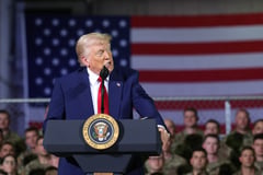 Trump faithful applaud president at 100-day mark