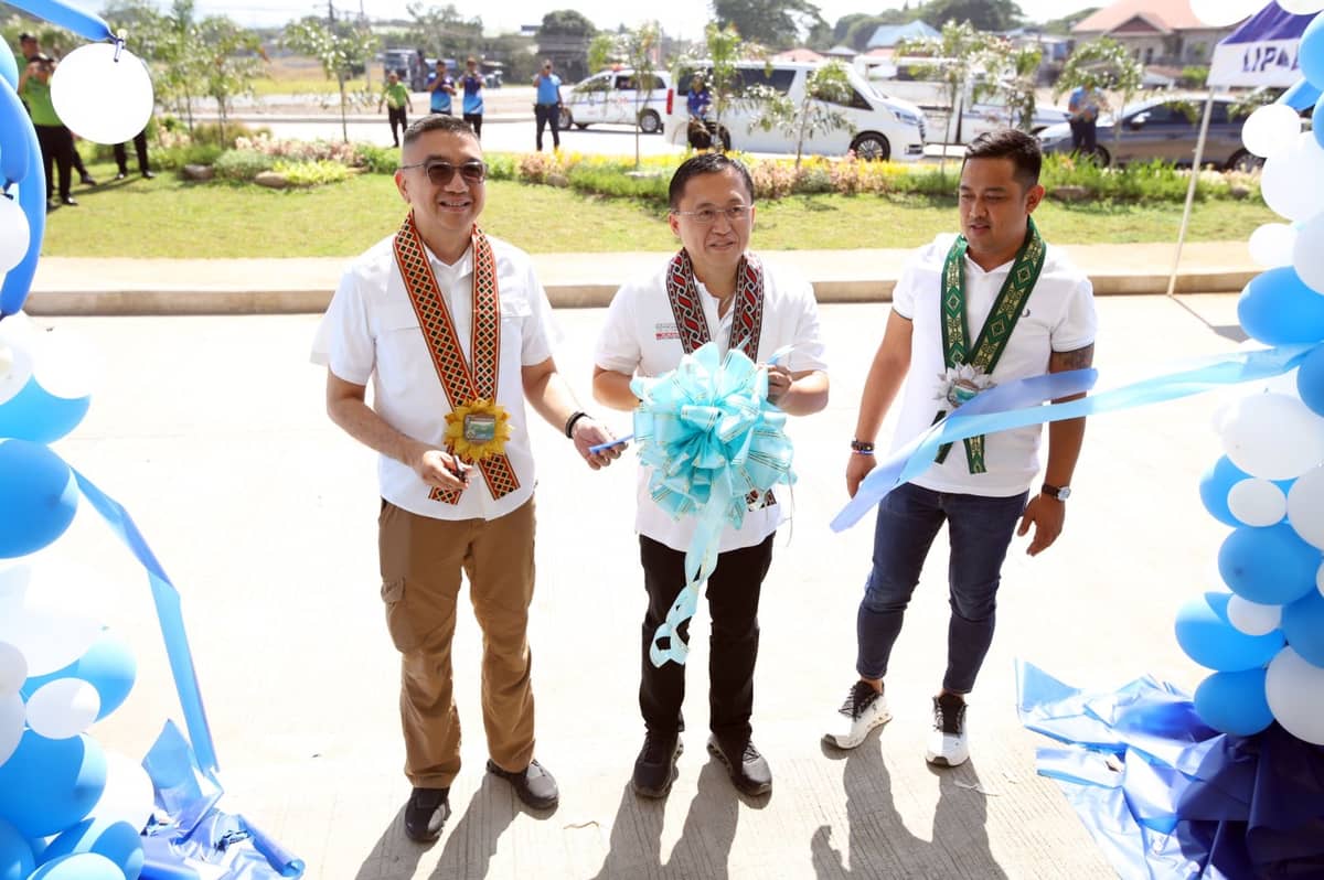 Photos courtesy of Senator Bong Go