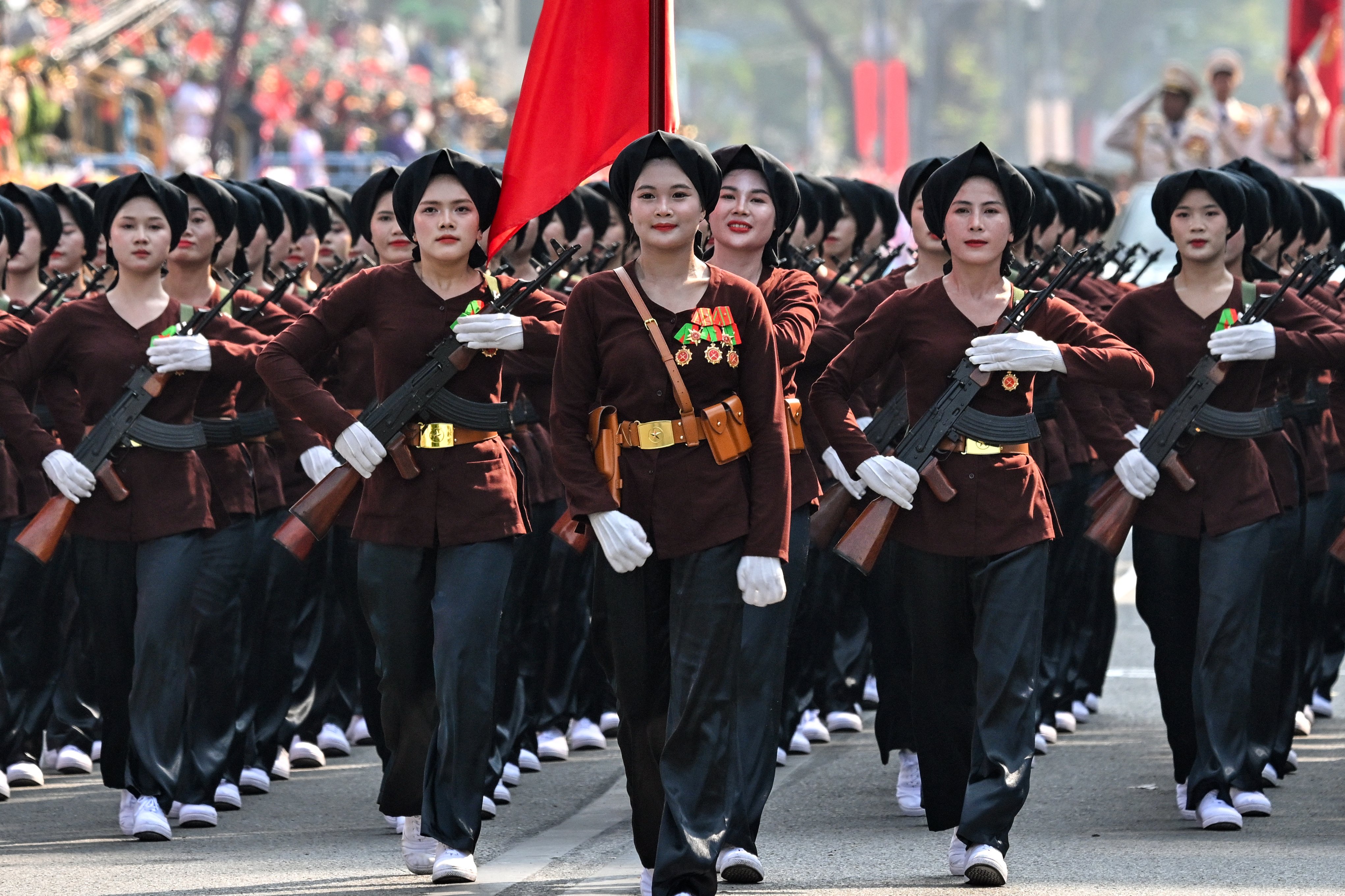 Parade marks fall of Saigon