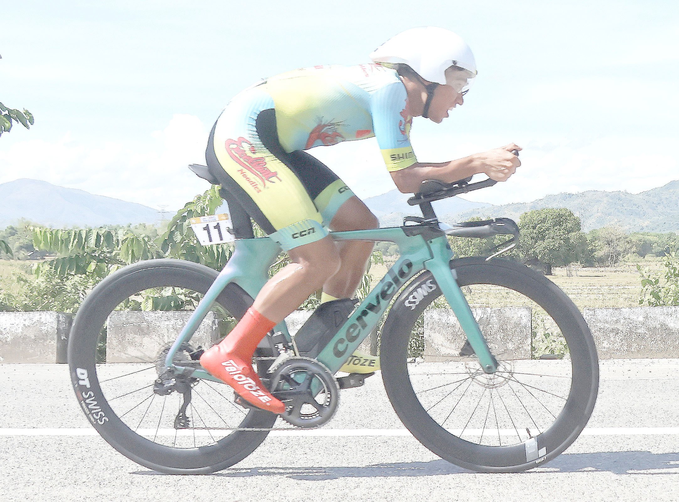 WILD FINISH LOOMS: Javiniar strikes anew, rules Stage 7; Joo keeps yellow jersey