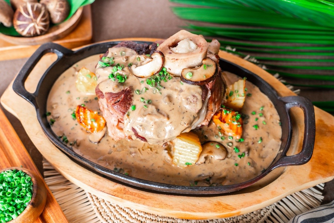 Sizzling Bulalo na Baka.