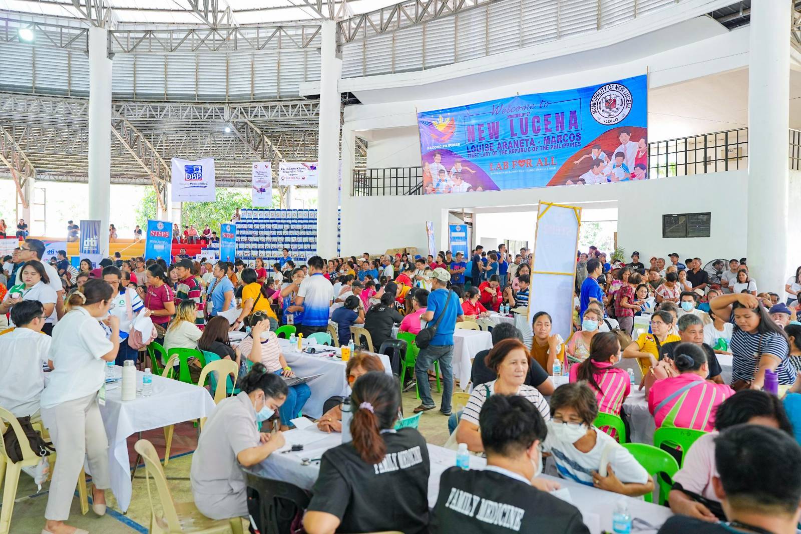 The First Lady’s Corner: 1,500 Iloilo folk receive med services