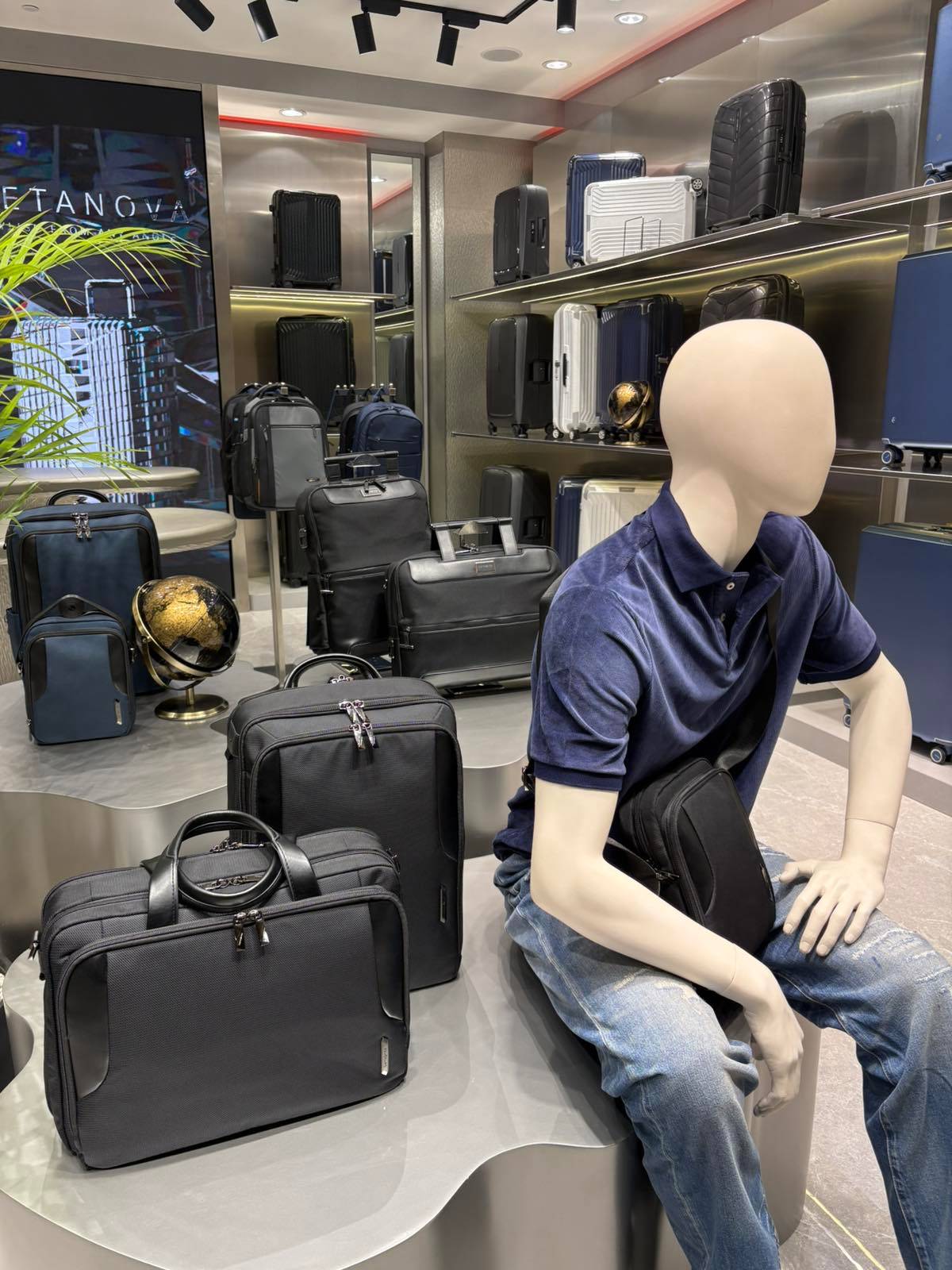 Samsonite Black Label