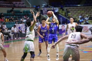 Wamar catches fire, saves San Juan