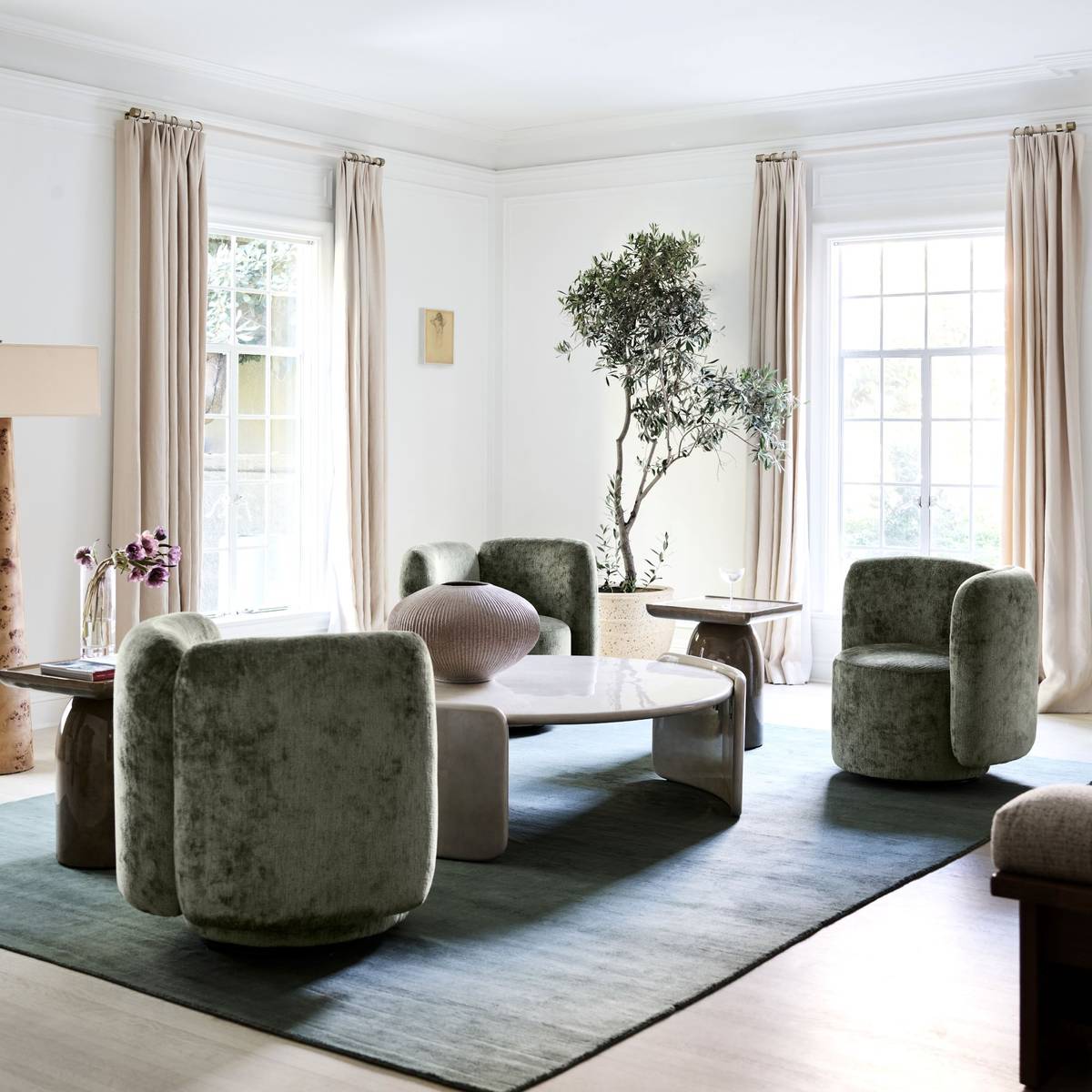 Embrace ‘La Dolce Vita’ with simple yet mindful home furniture.