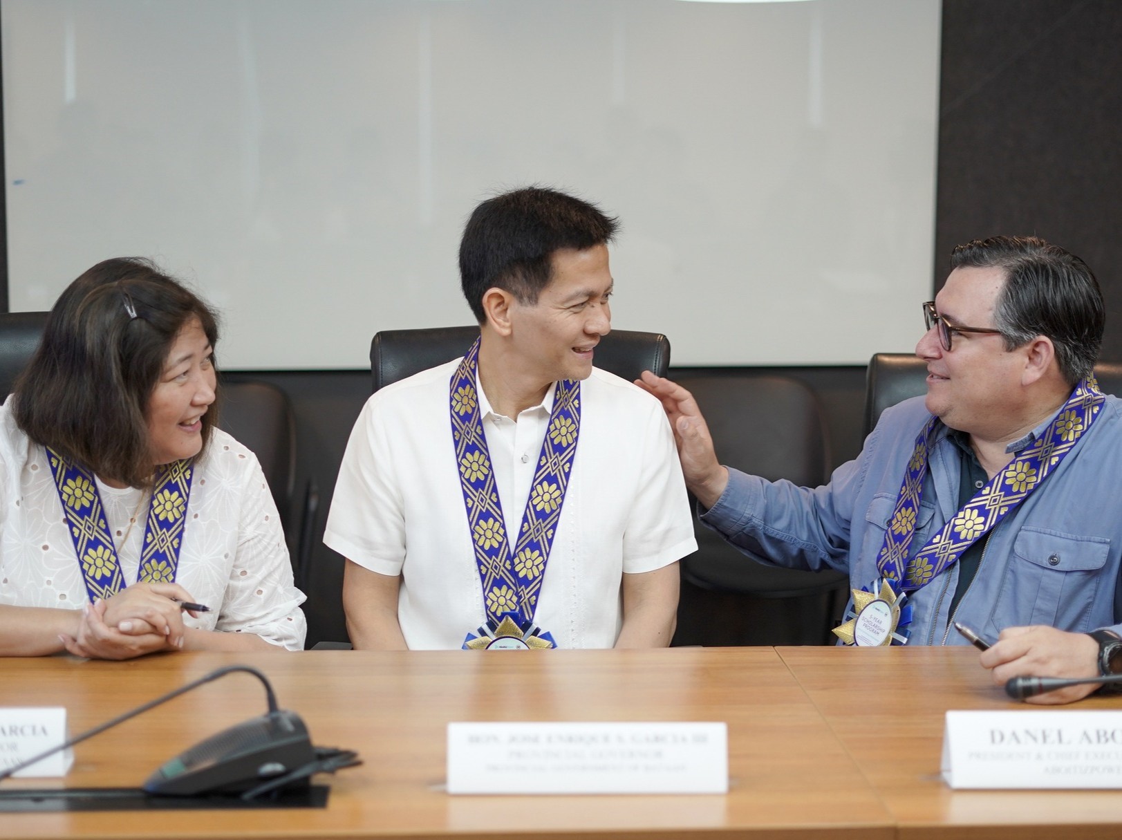 AboitizPower expands scholarship program for Bataan youth