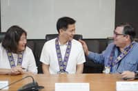 AboitizPower entered a partnership with the Provincial Government of Bataan. Through the partnership, they are committed to support 200 scholars or a total of P10 million in engineering scholarships in the next five years.