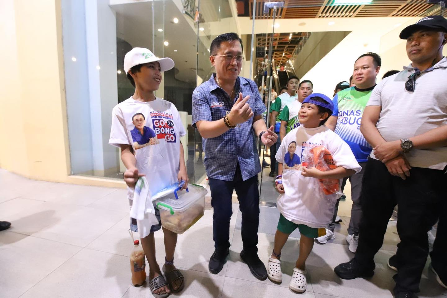 Kuya Bong pushes action against child malnutrition