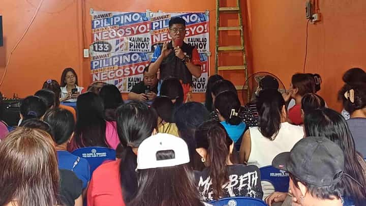 Kaunlad Pinoy Partylist first nominee Kuya Choi equates more businesses with more job opportunities and as graduation season looms, he wants the new generation of workforce to develop better skills.