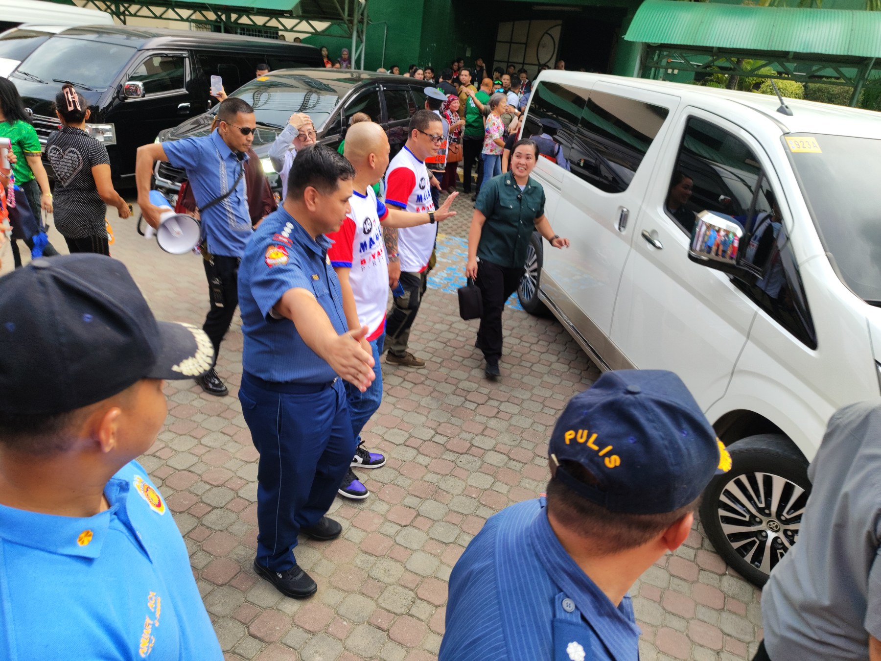 10 high-powered firearms, ammos seized
